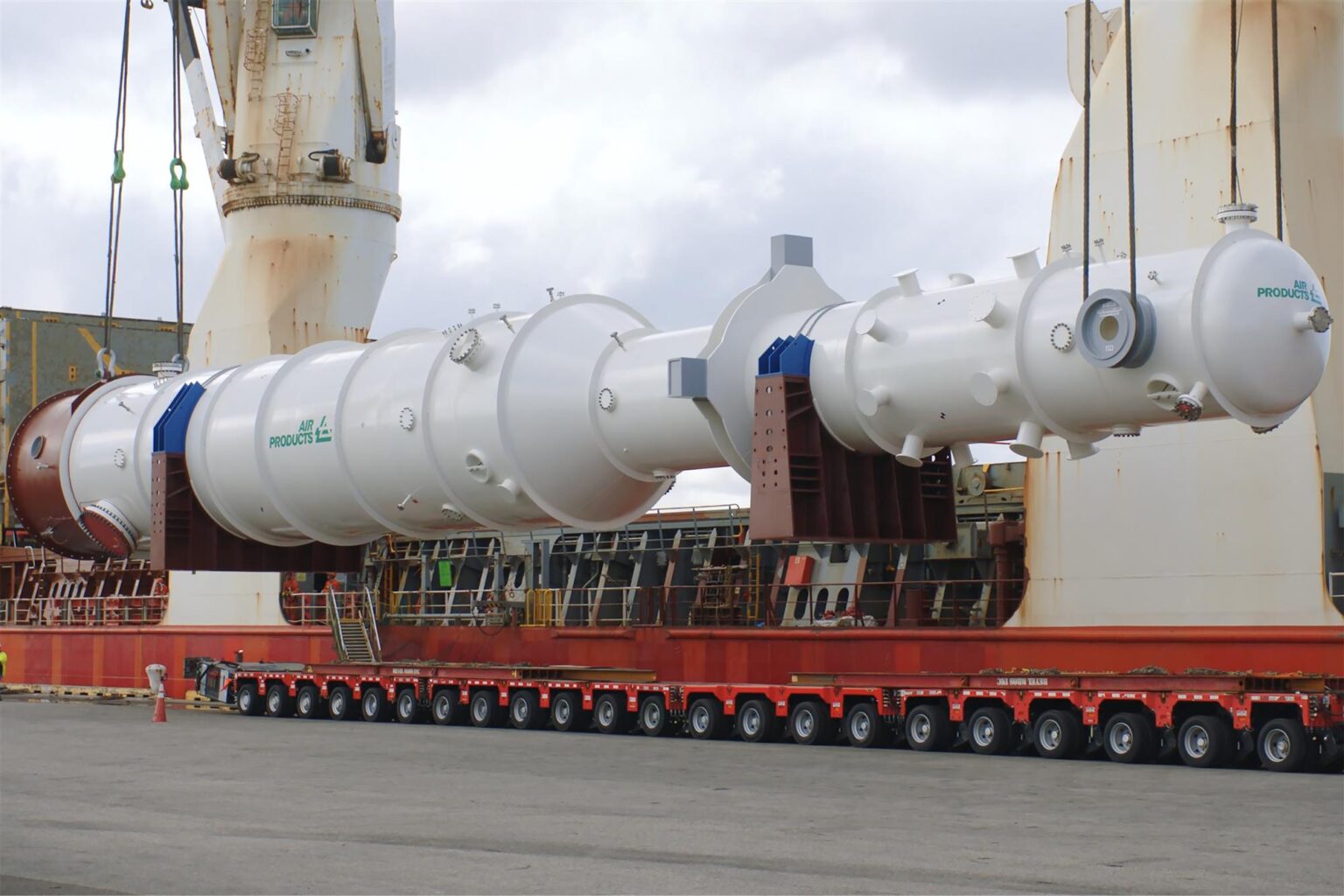 Energia Costa Azul selects Air Products LNG technology | Tank Storage