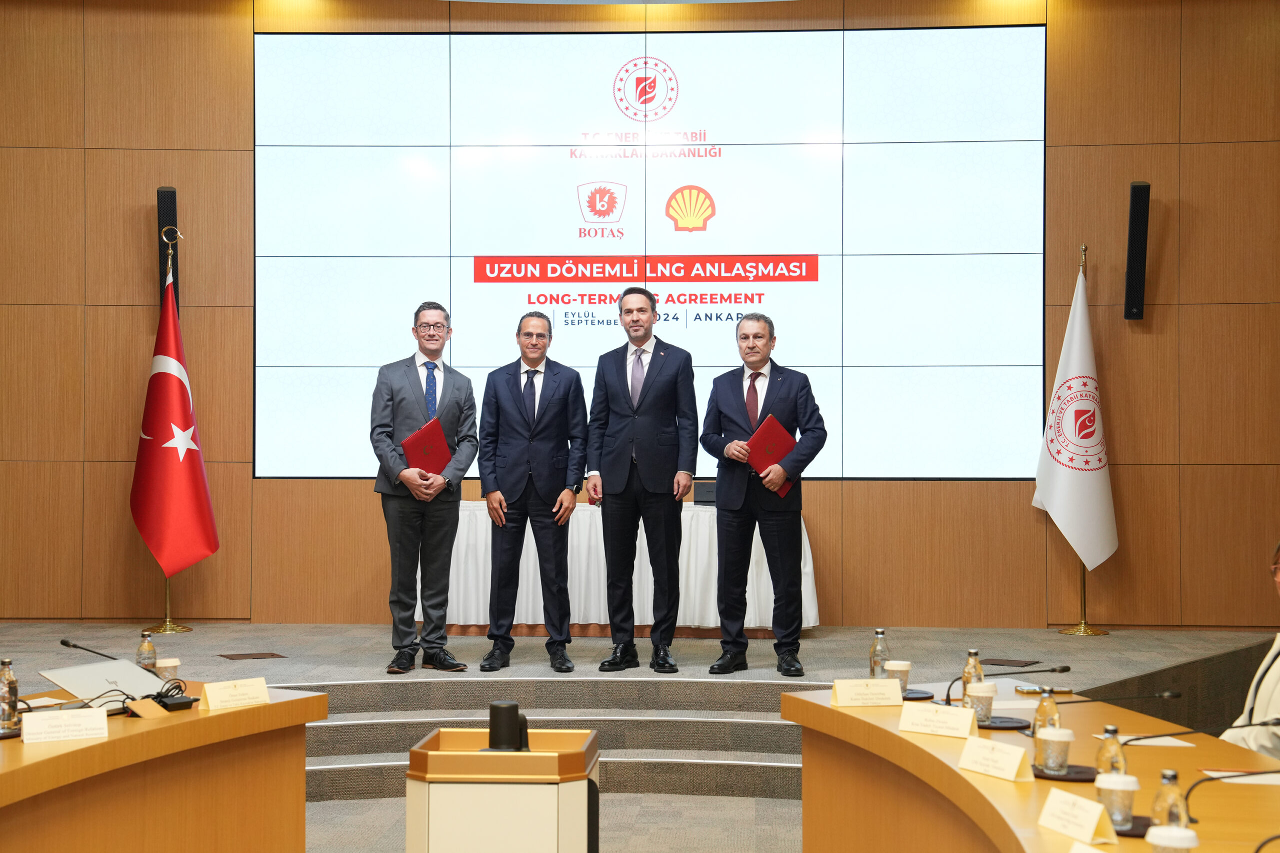 BOTAS & Shell Sign LNG Supply Contract