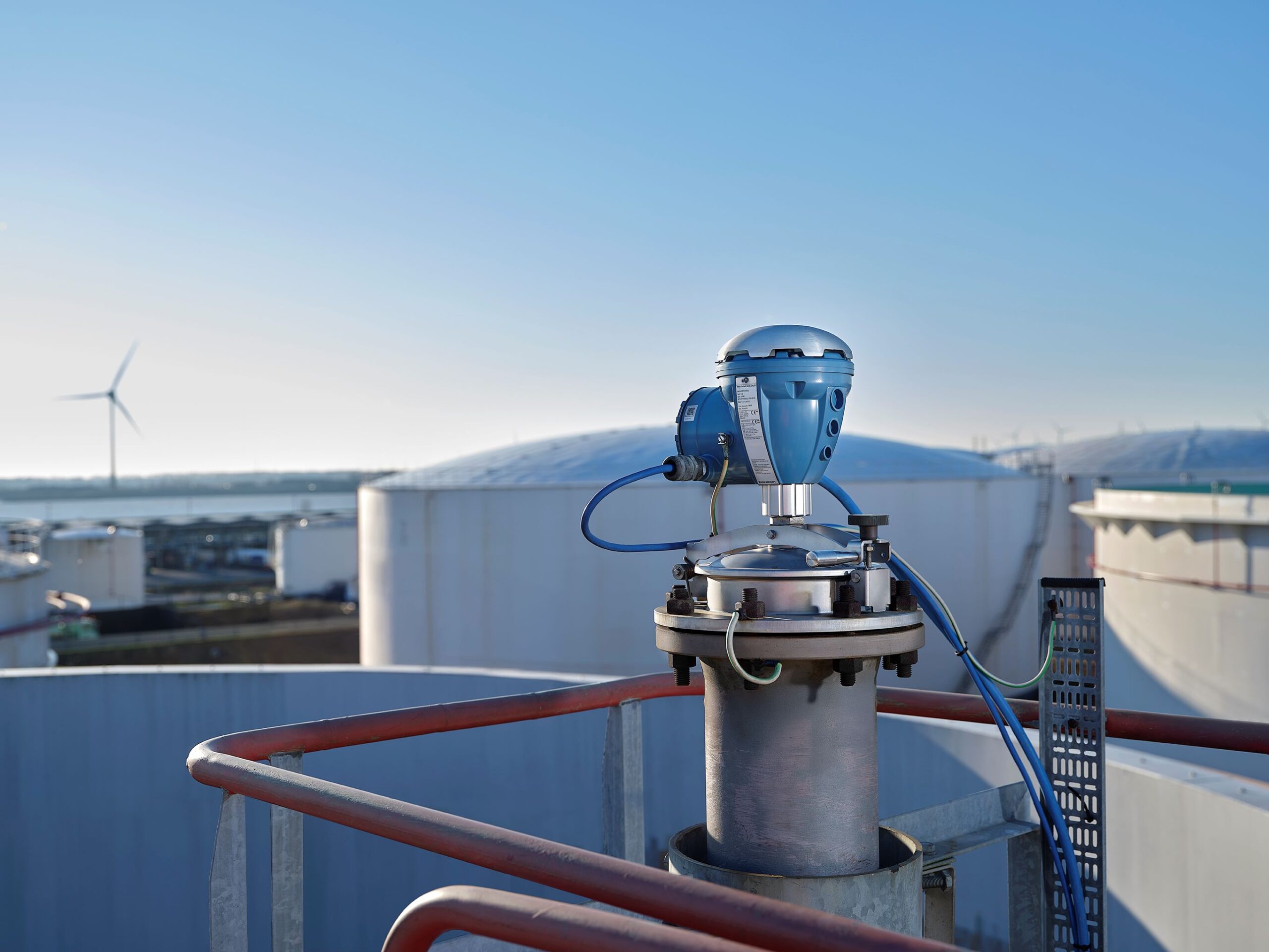 Emerson: Debunking The Myth About Radar And Liquefied Gases