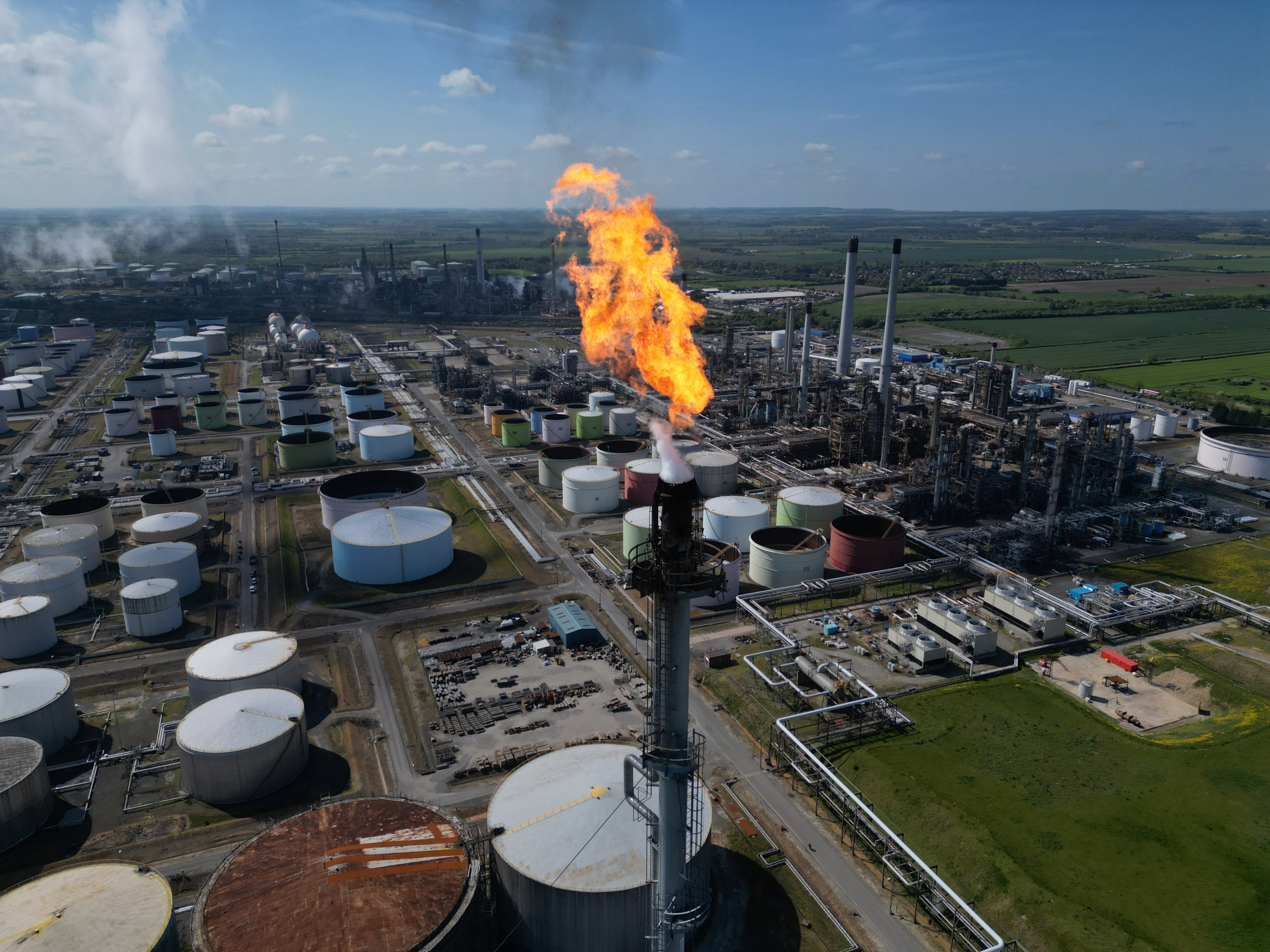 Prax Lindsey Oil Refinery Enters Administration