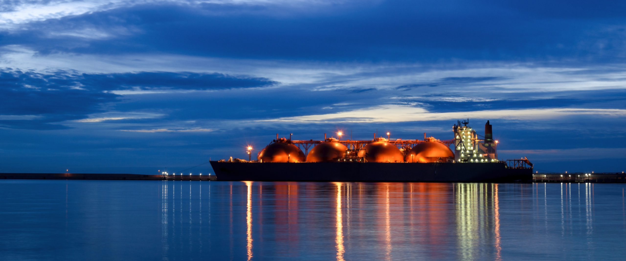Uniper & Woodside Sign LNG Supply Agreements