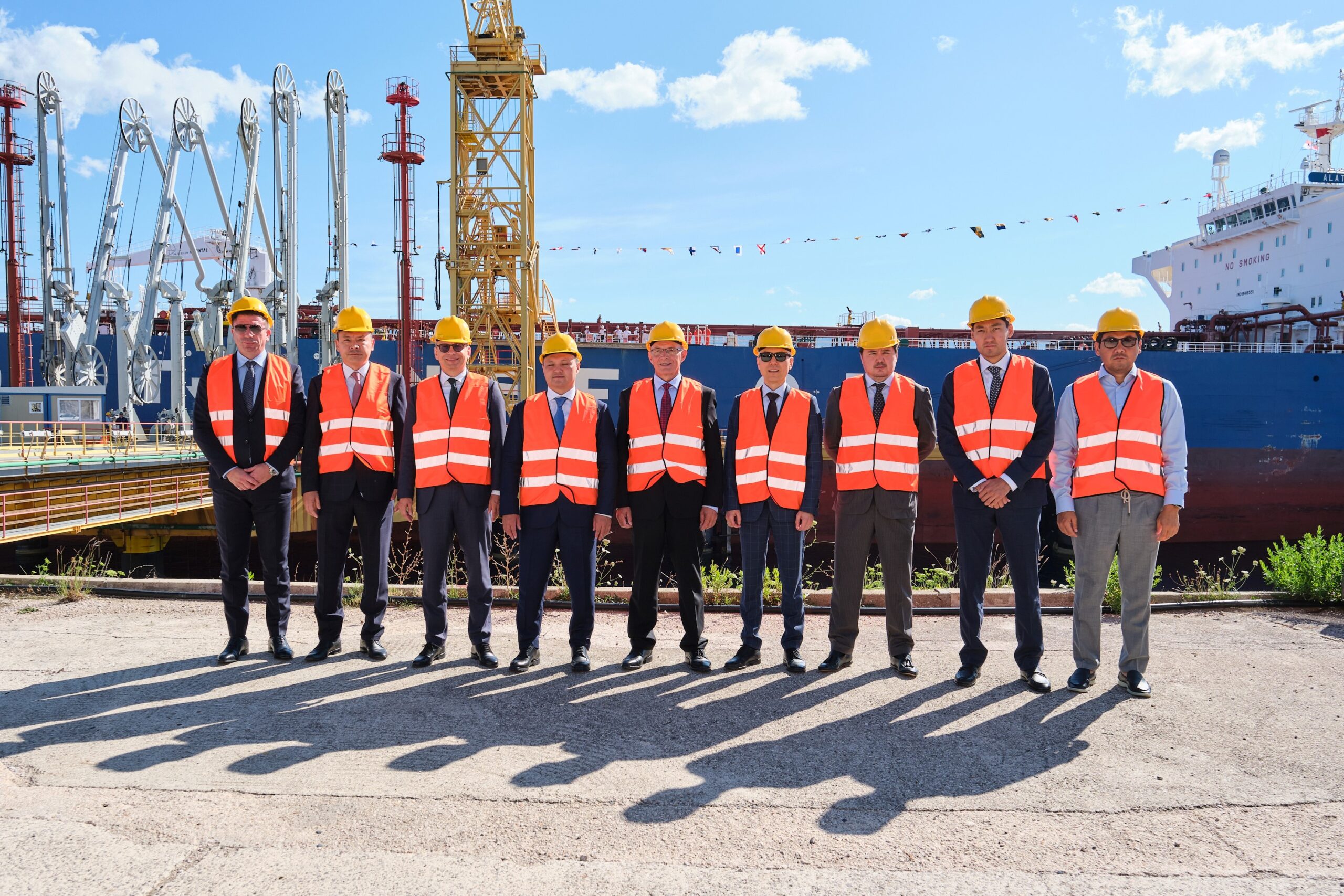 MOL & KazMunayGas Sign Oil Agreement