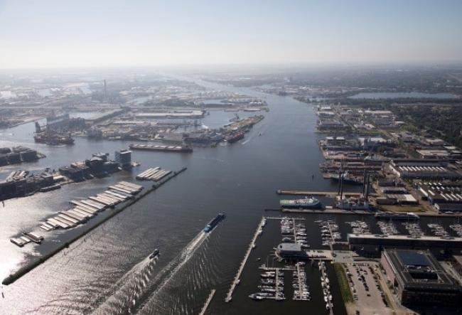 Siemens establishes Global Center of Competence for tank terminals