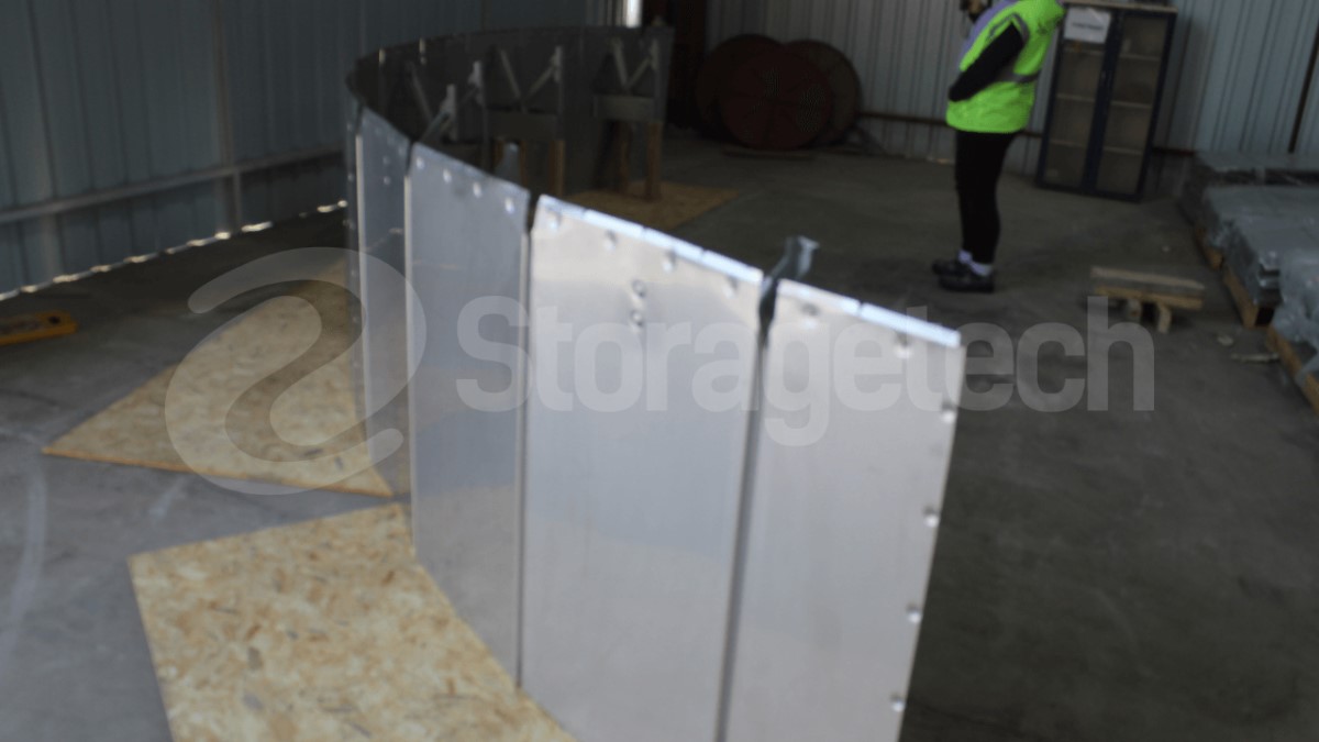 Storagetech Completes Floating Roof Order