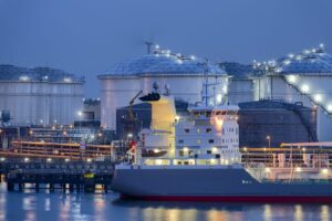 Oman LNG & Vitol Partner for LNG