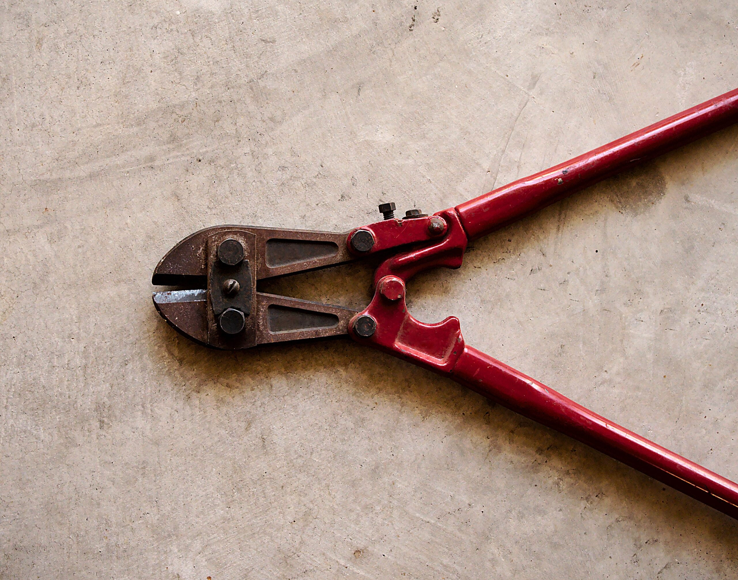 Red tool