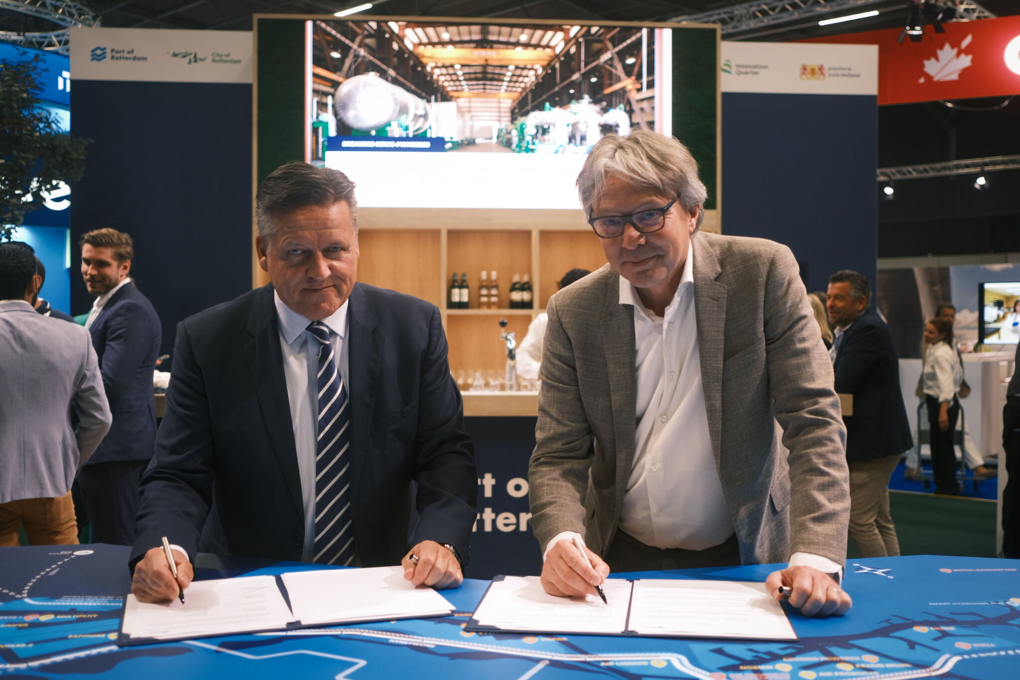 Port of Rotterdam & EDGE Navigation Cooperate on Liquid Hydroegn