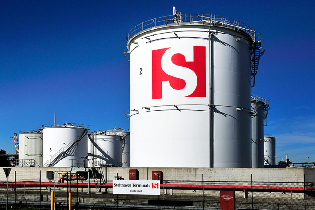 Stolthaven Terminals signs MoU at Port of Melbourne