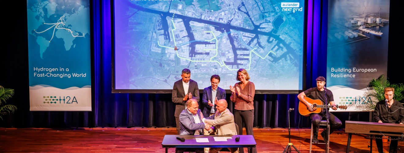 Port of Amsterdam and Firan Waterstof announce next phase of regional hydrogen network