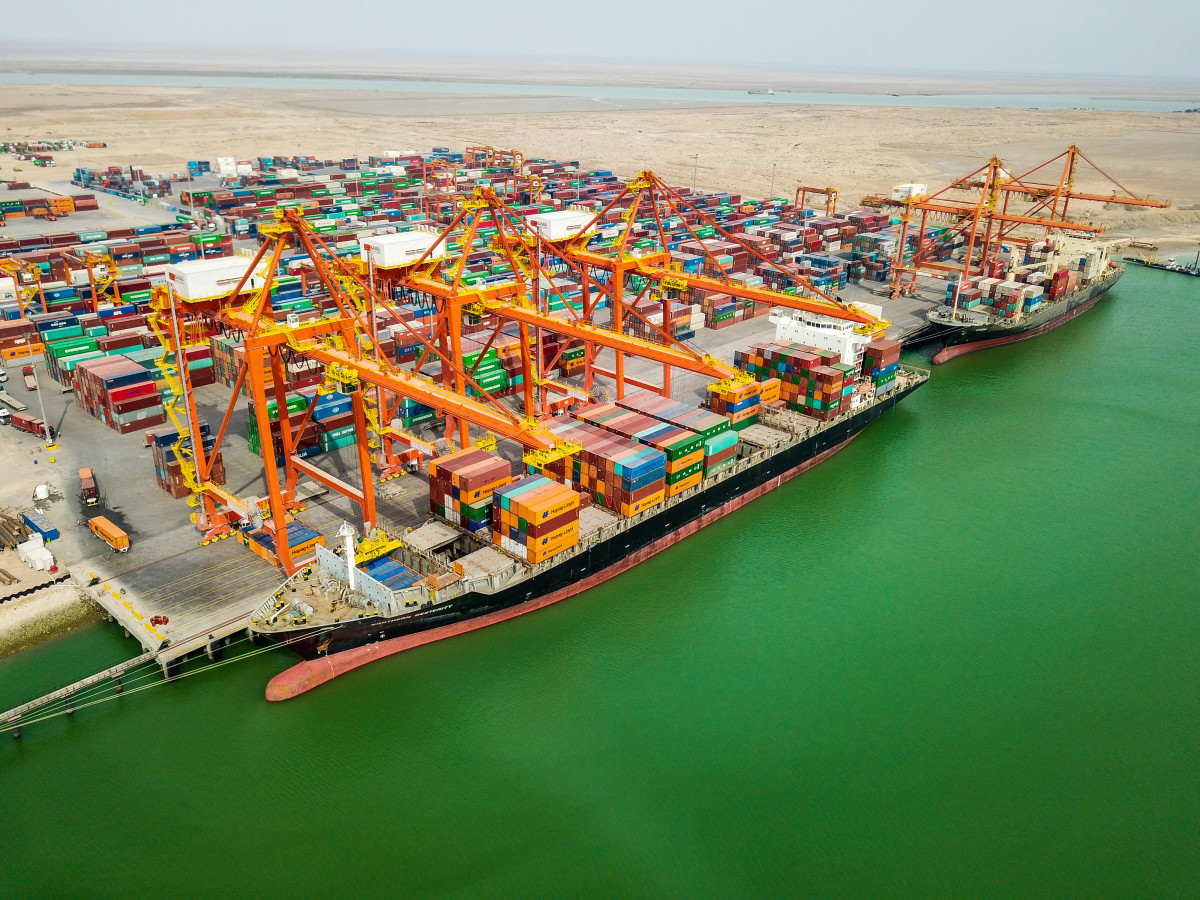 Iraqi terminal suspends operations after drone strike
