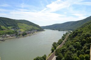 Germany suffers oil product supply issues due to low Rhine levels