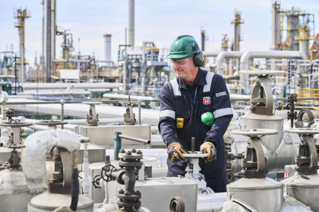 Phillips 66 celebrates integration of assets after Lindsey acquisition