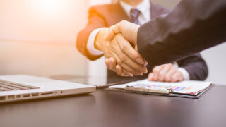 Shell Canada Energy takes FID on LNG Canada Expansion Project