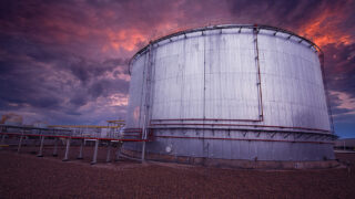 Iraq studies proposals for foreign crude oil storage
